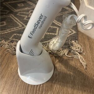 Food Saver Handheld Cordless Rechargeable Vacuum Sealer System - USED